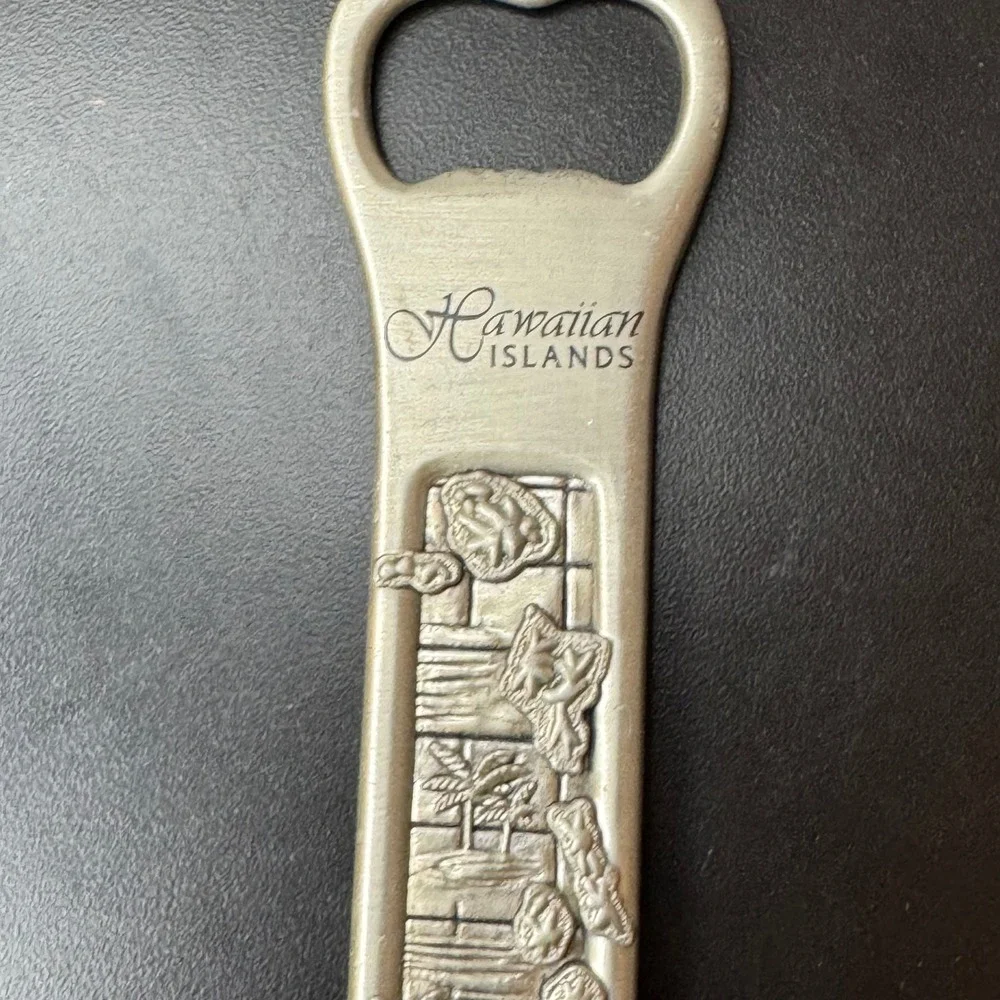 Hawaiian Islands Bottle Opener Barware Heavy‎ Souvenir Tropical Decor Pewter